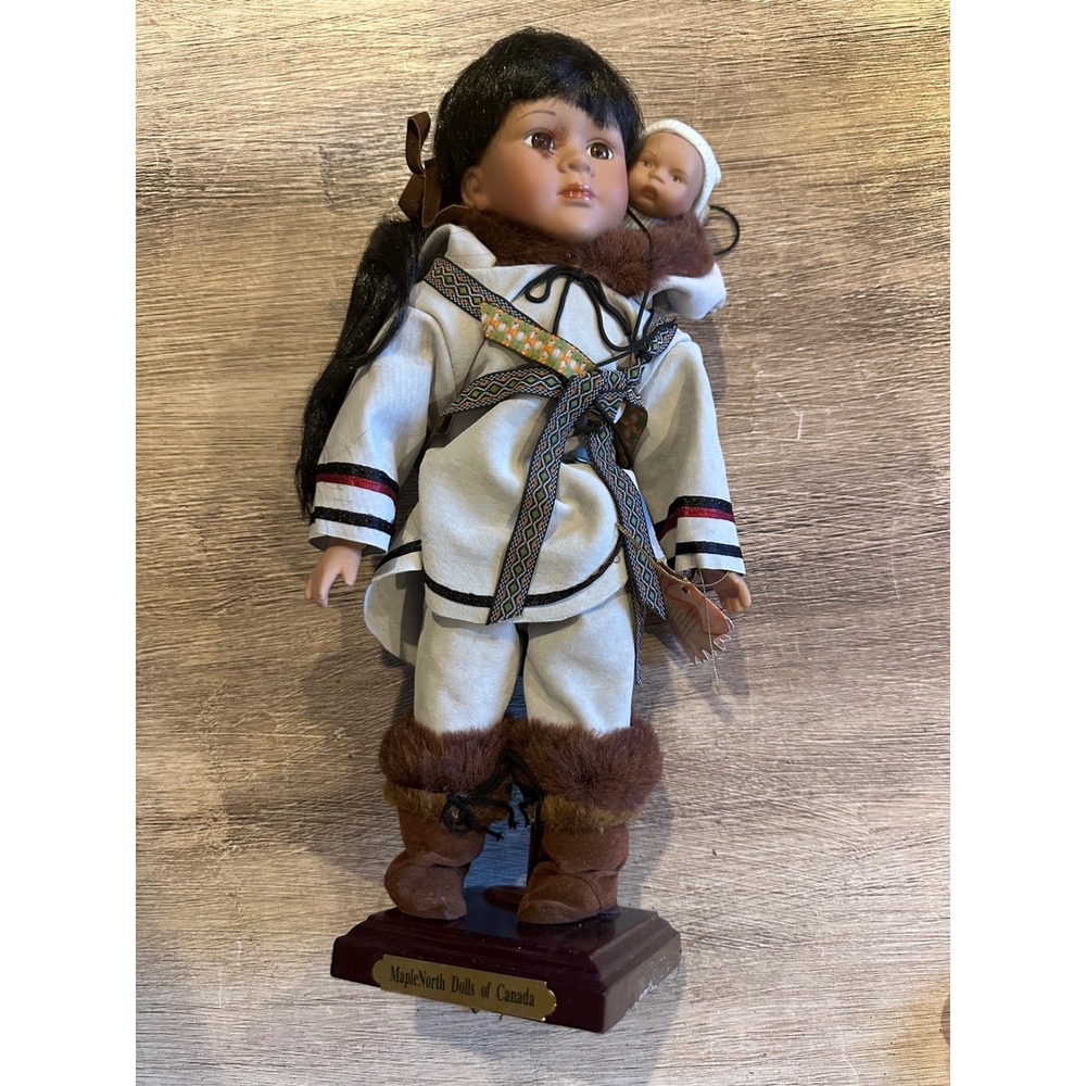 MapleNorth Dolls of Canada Porcelain Collector Doll Mother and Baby‎ with Stand